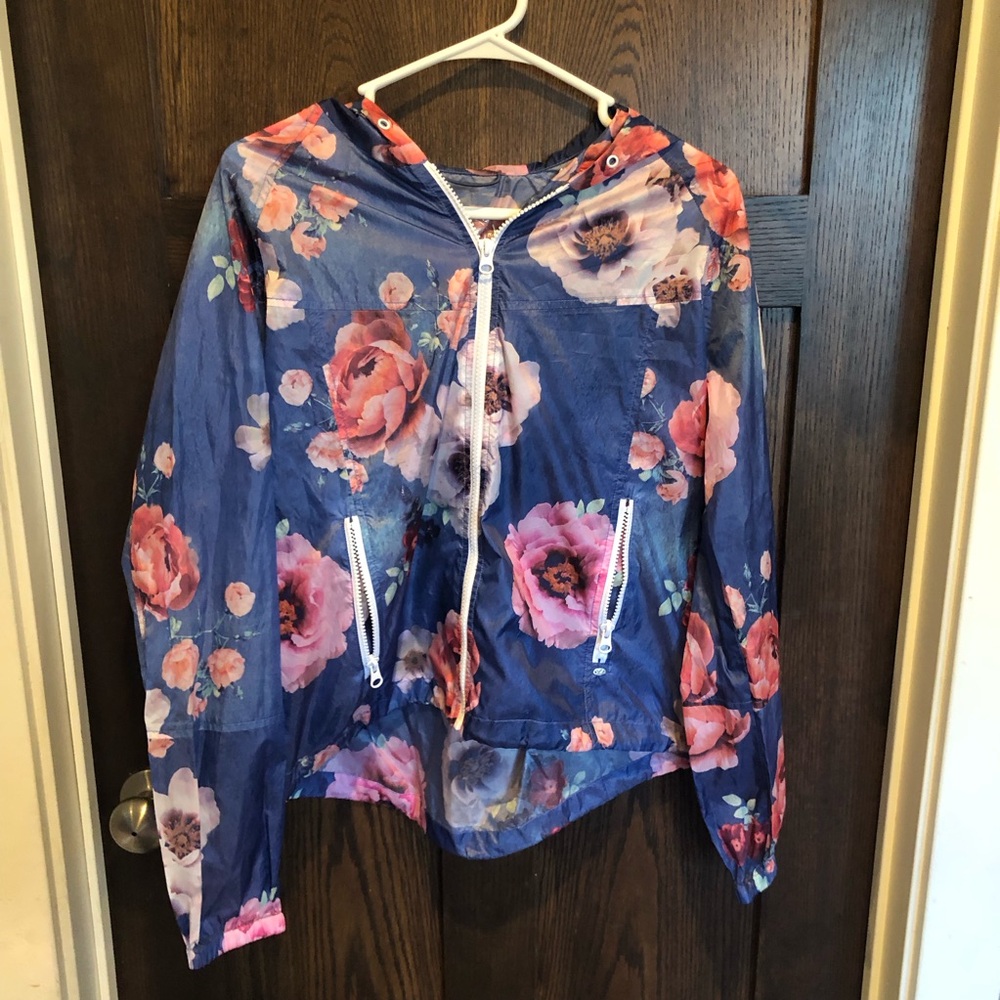 American Eagle Outfitters Women’s Small Floral Hooded Windbreaker Jacket